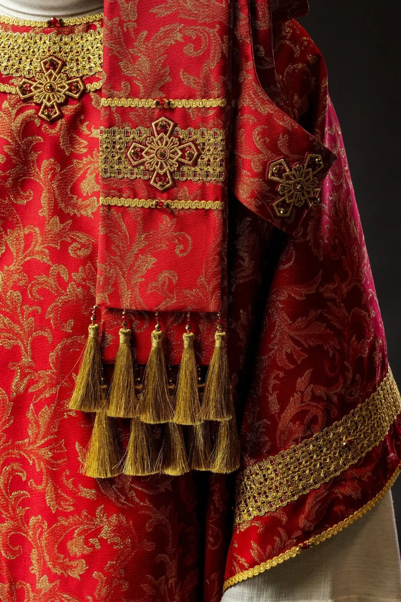 Handmade Red Chasuble with Natural Stones – Handmade Collection 7010