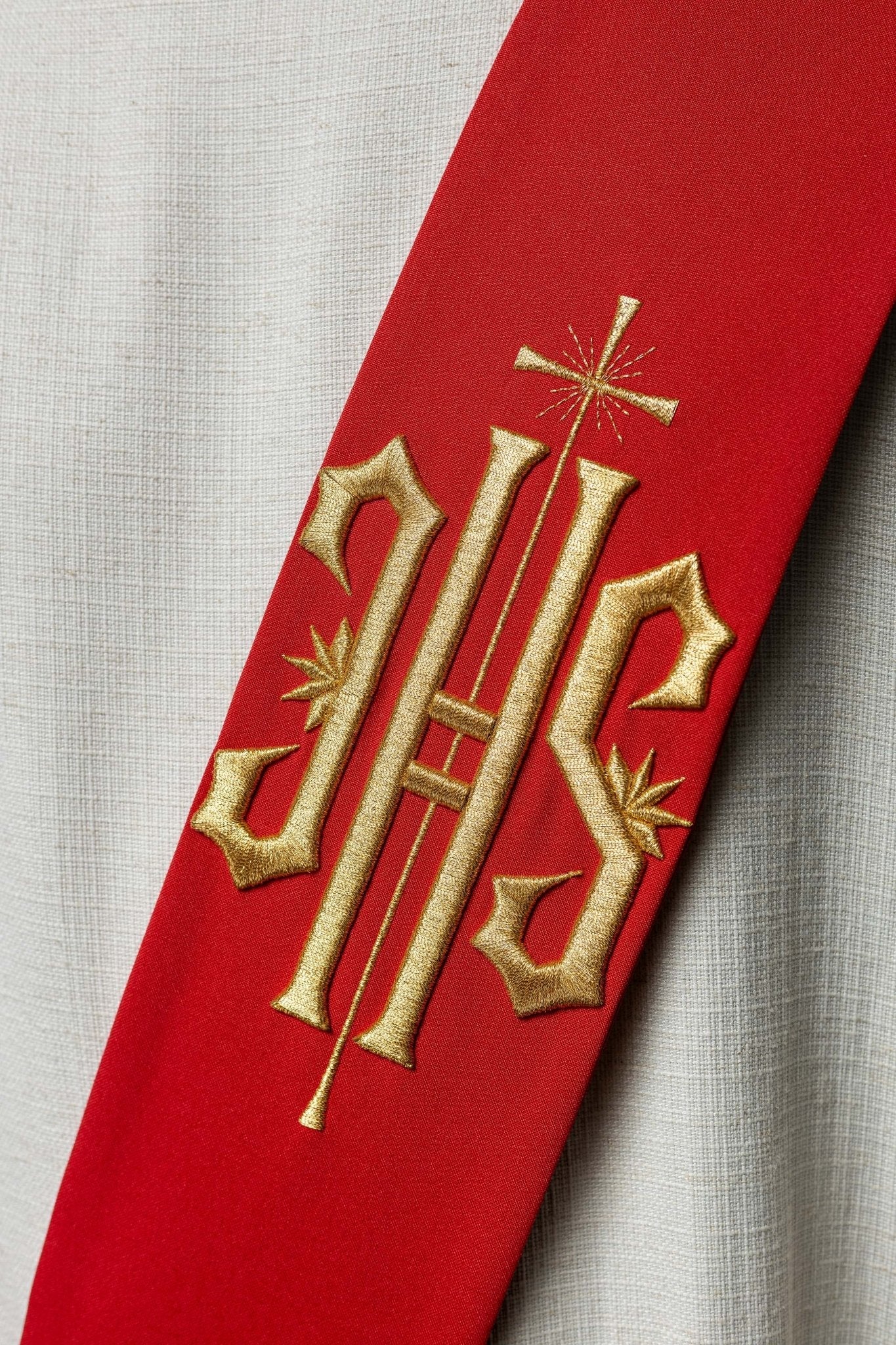 Stuła Diakońska haftowana IHS z Krzyżem