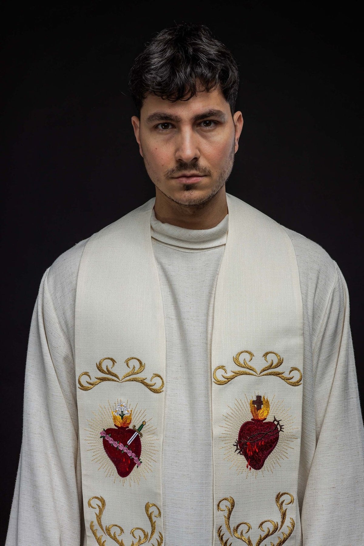 Stuła haftowana z sercem Jezusa i Maryi Ecru