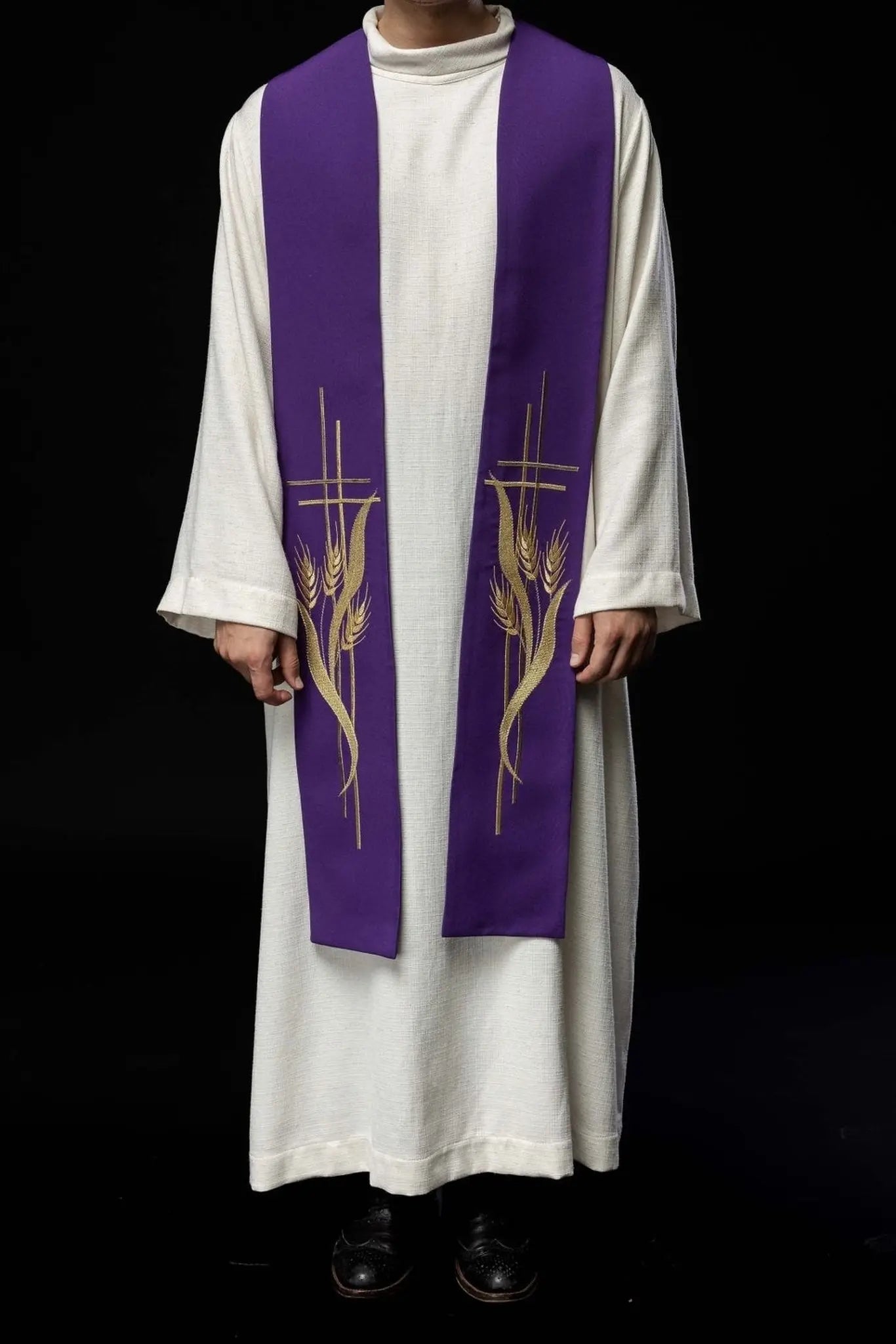 Embroidered purple priest's stole Purple