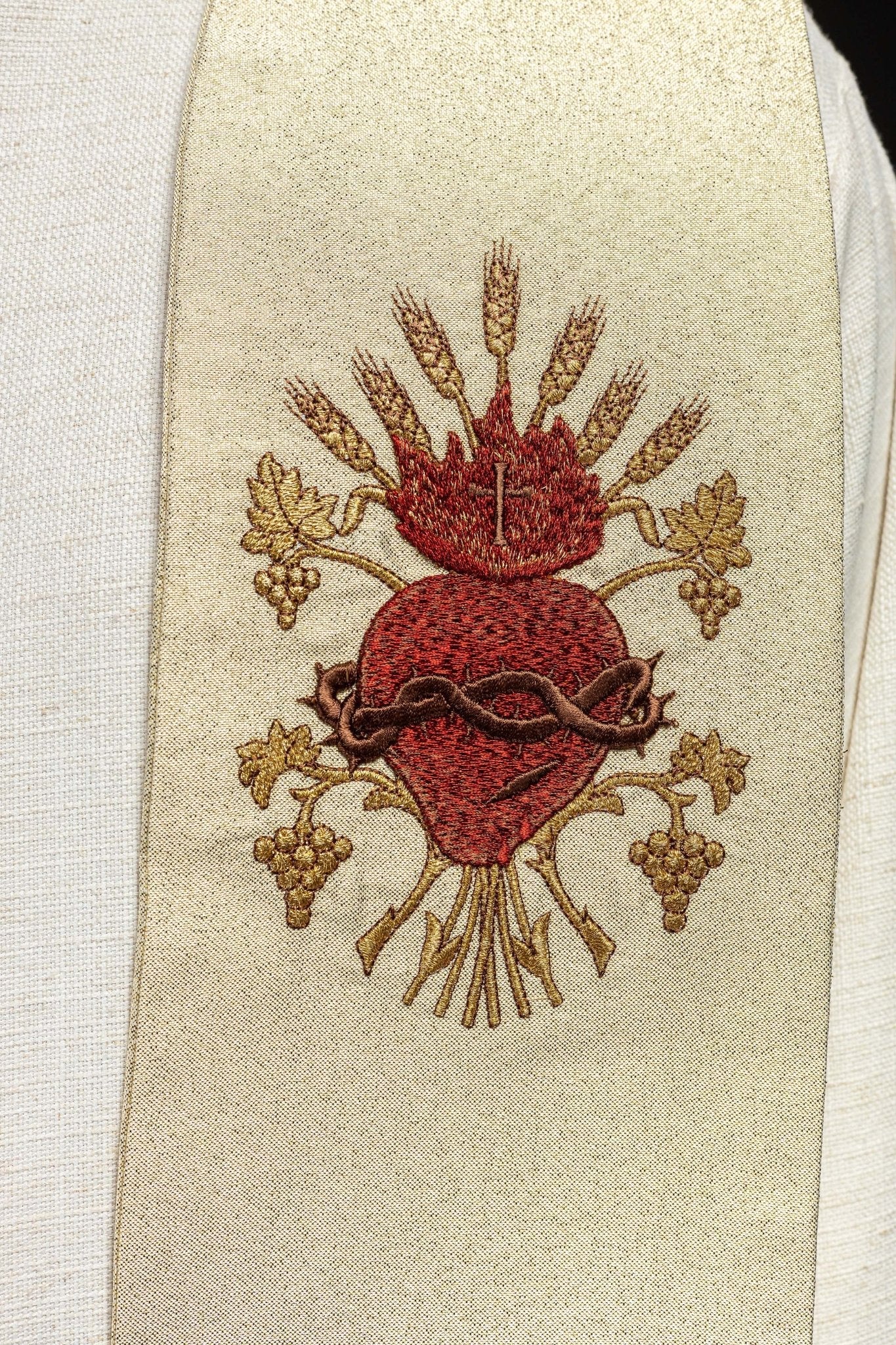 Stuła kapłańska złota haftowana